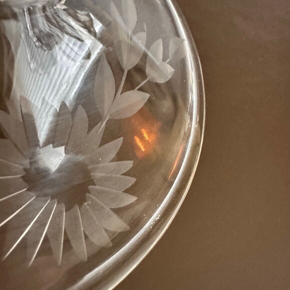 Vtg Imperial Pressed glass MCM Hollywood dual Fan two candle holder floral etch - Picture 5 of 14